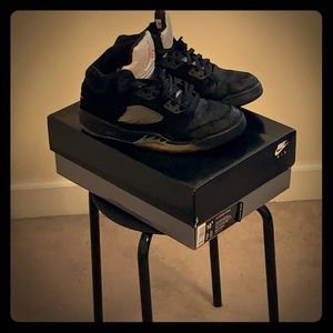 jordan five 9 and a half